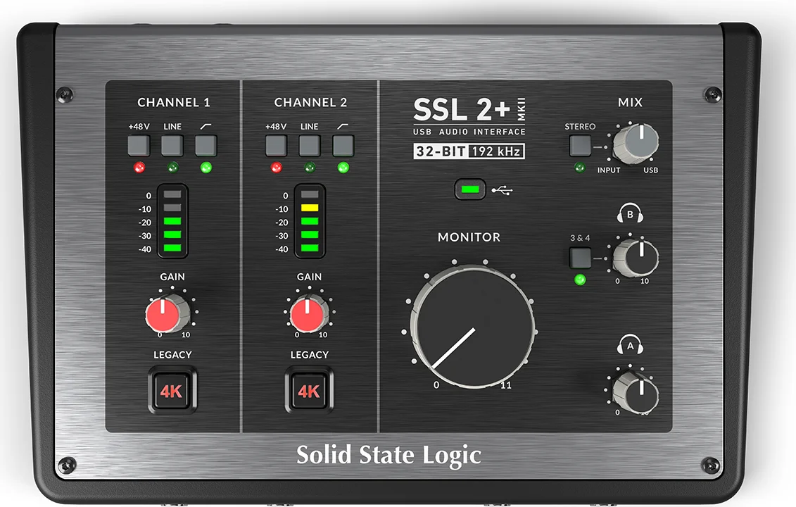 SSL 2+ MKII vista dall’alto con ingressi e controlli